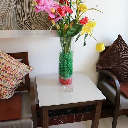 C Tower Studio Apartments Puerto Princesa Eksteriør billede