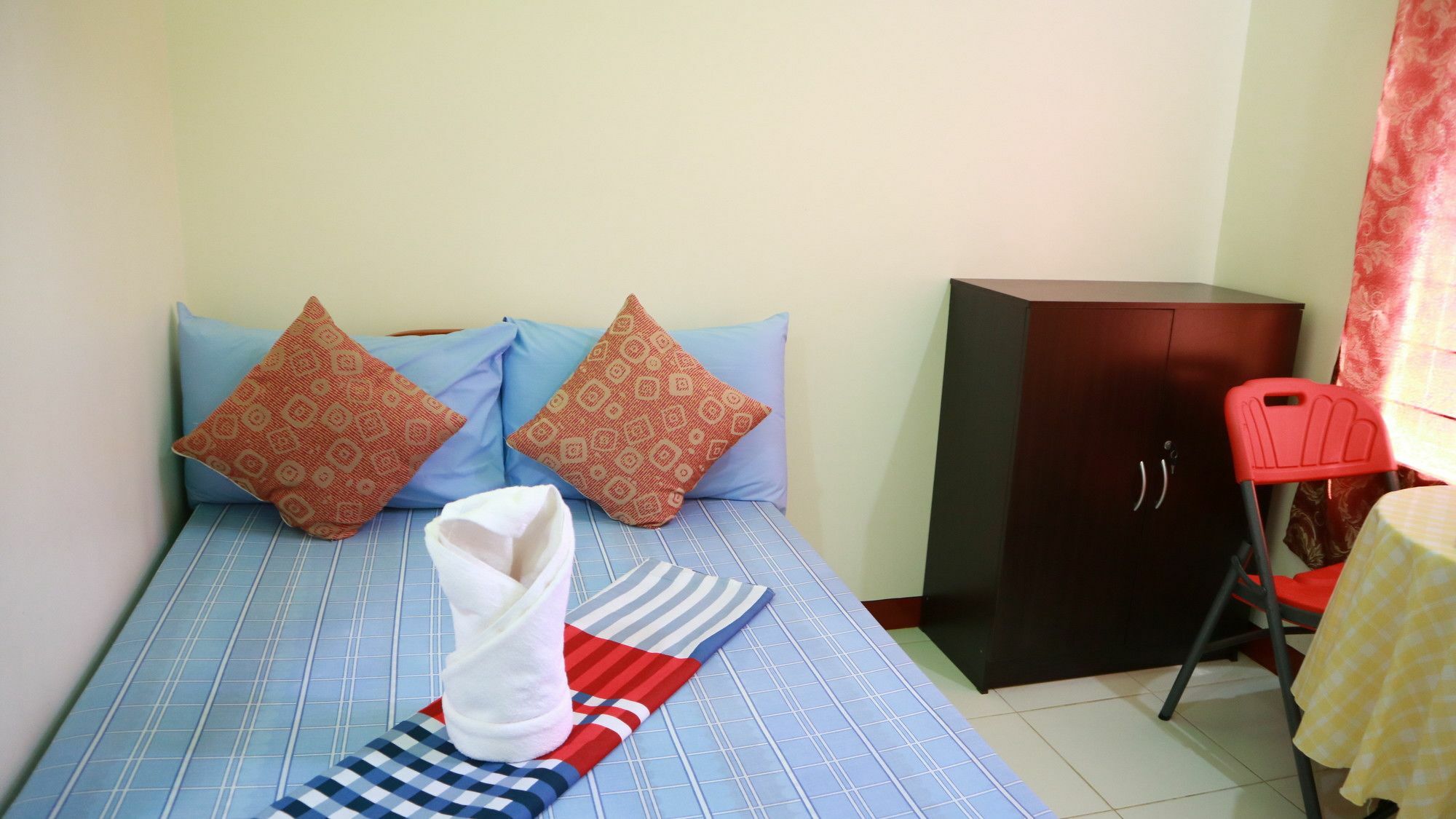 C Tower Studio Apartments Puerto Princesa Eksteriør billede
